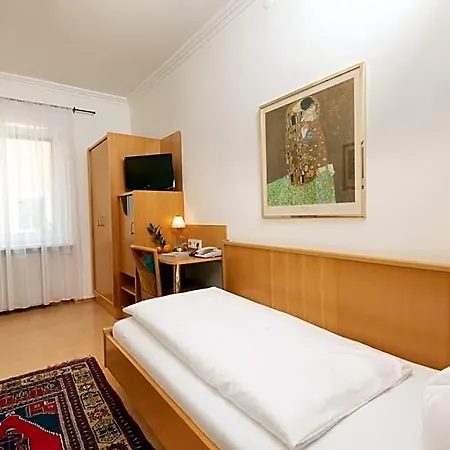 Hotel Liebetegger-klagenfurt 3*